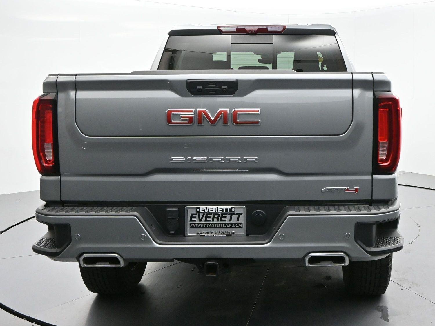 Used 2024 Sterling Metallic GMC AT4 image 6