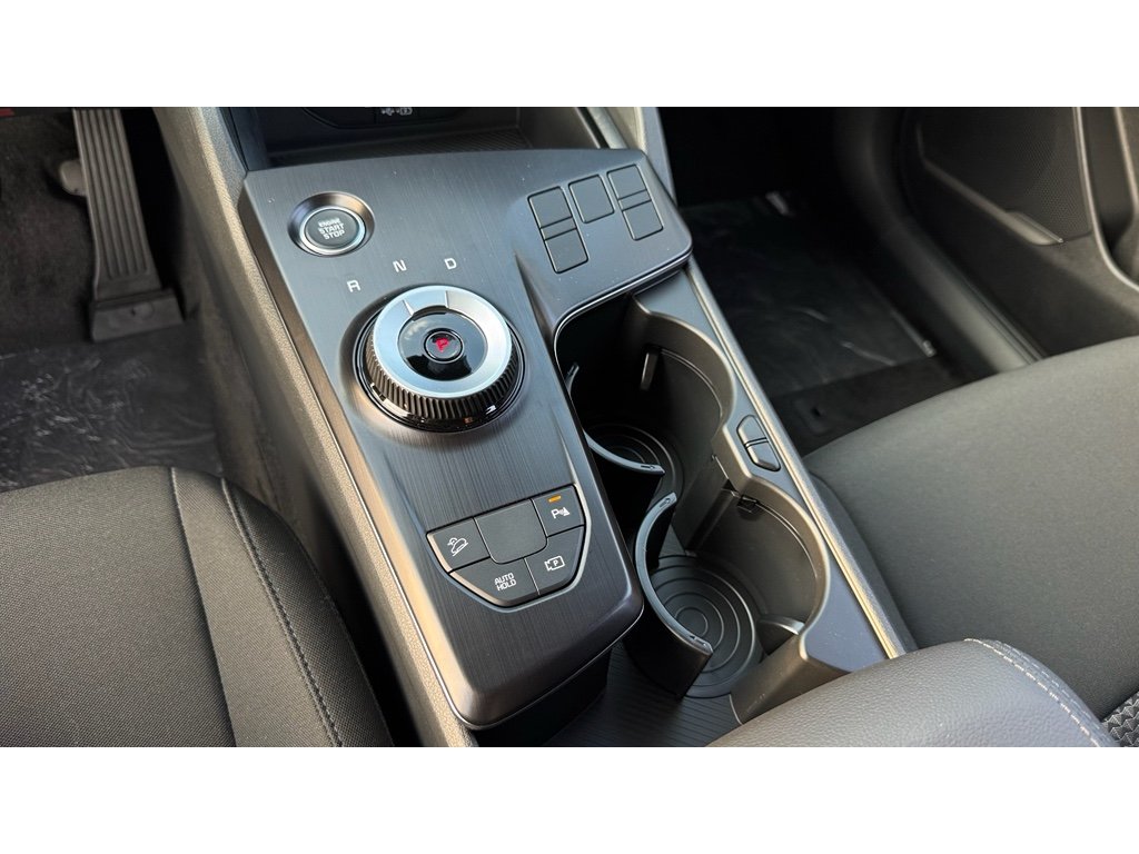 New 2026 Fusion Black Kia LX image 22