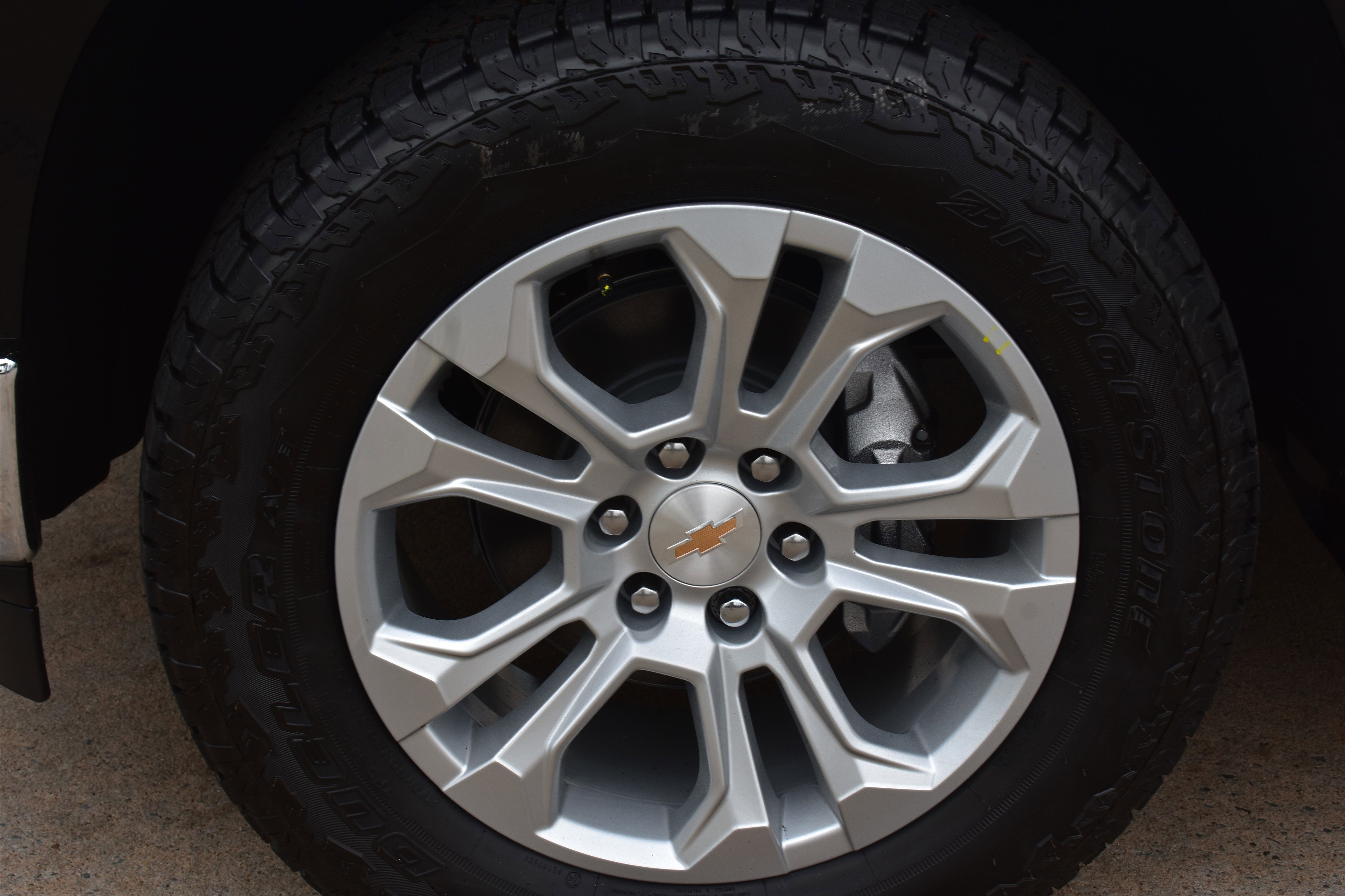 2026 Chevrolet Silverado 1500 LTZ - Photo 10