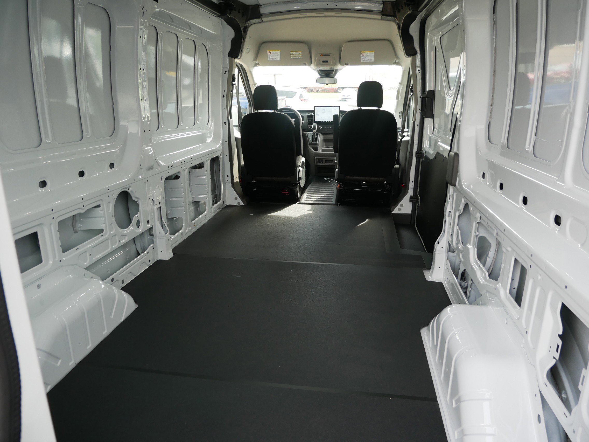 2026 Ford Transit Van Base - Photo 10