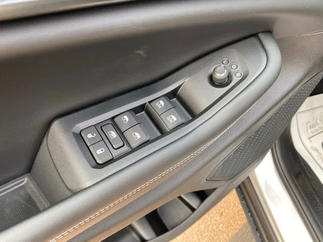 New 2026 Silver Jeep Laredo X image 20