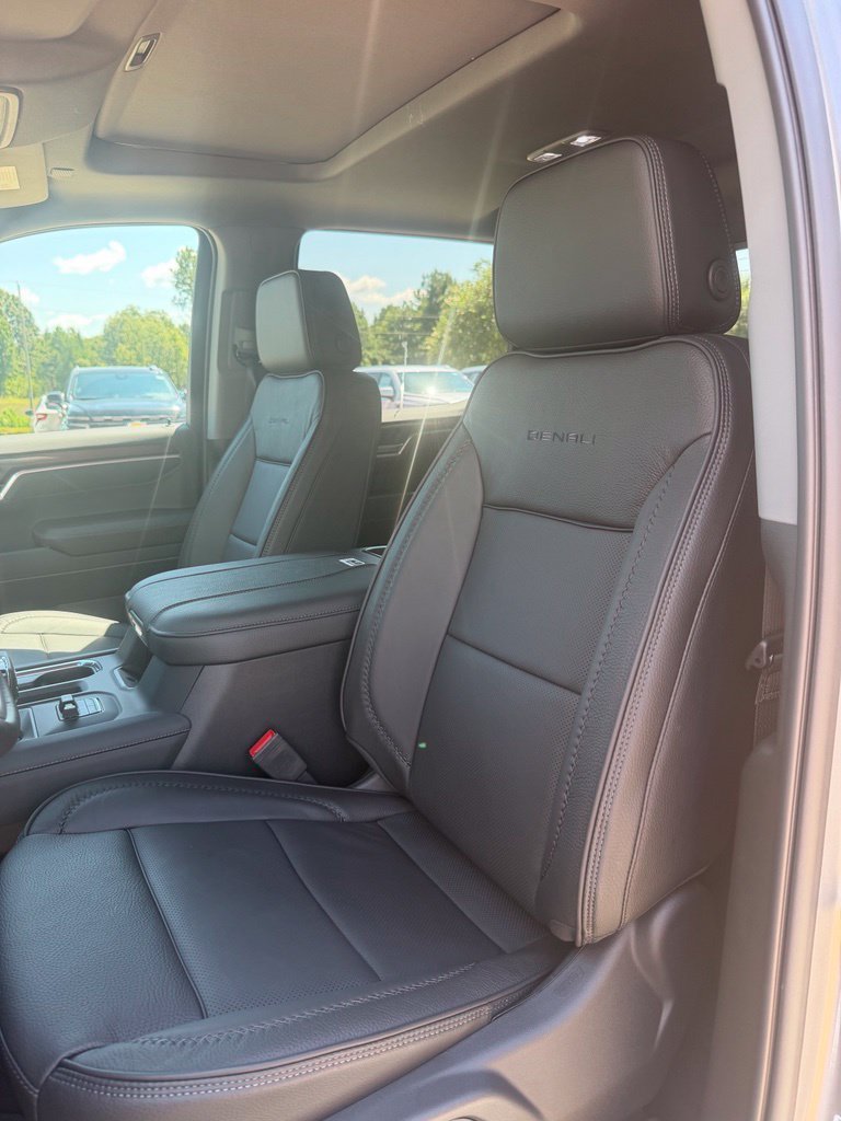 2026 GMC Sierra 1500 Denali - Photo 11