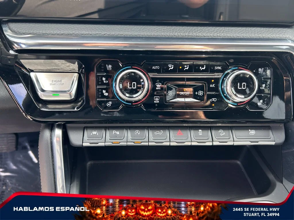 Used 2024 Sterling Metallic GMC Denali image 25