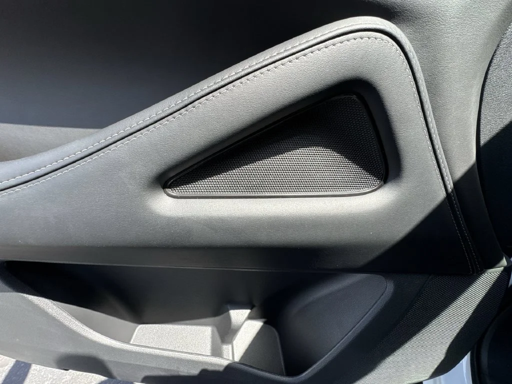 New 2027 RADIANT WHITE INFINITI Luxe AWD image 25