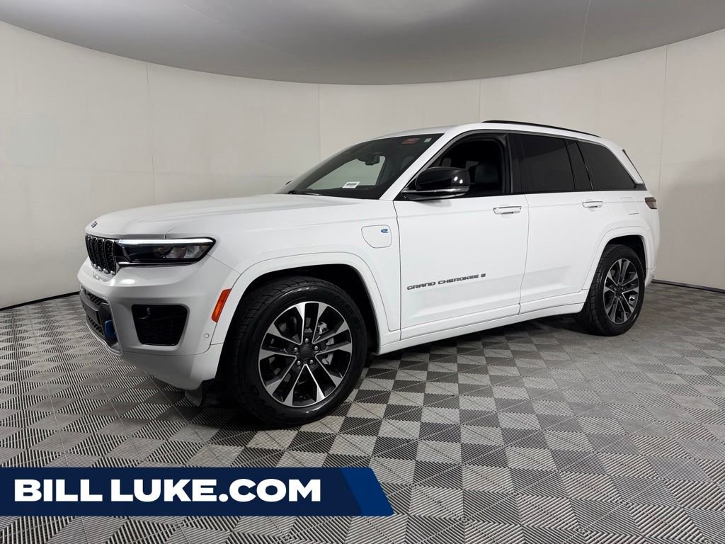 2023 Jeep Grand Cherokee Overland 4xe 4x4's photo