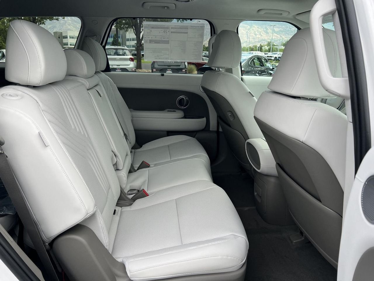 New 2026 Creamy White Pearl Hyundai SEL Premium 8P image 64