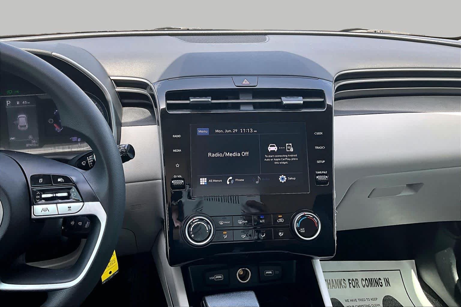 Used 2024 Hampton Gray Hyundai SE image 7