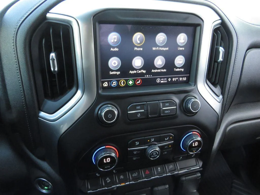 Used 2021 Silver Ice Metallic Chevrolet LT Trail Boss image 27
