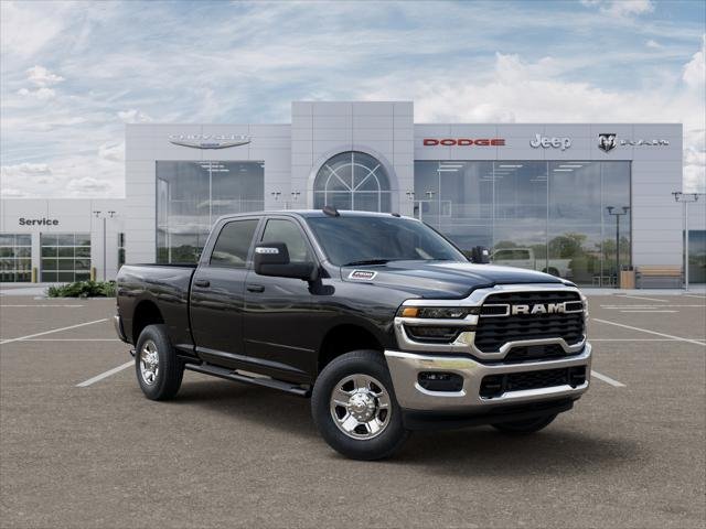 New 2026 Diamond Black Crystal Pearl-Coat Exterior Paint RAM Tradesman image 31