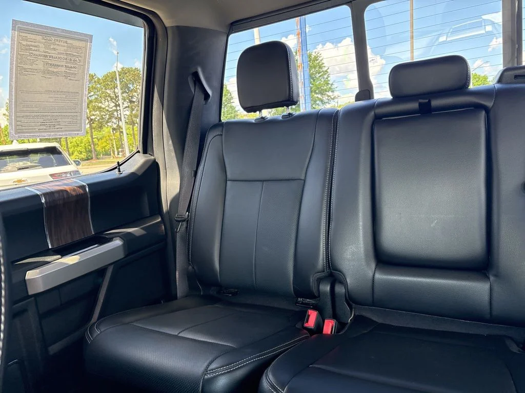 Used 2018 Gray Ford Lariat image 10