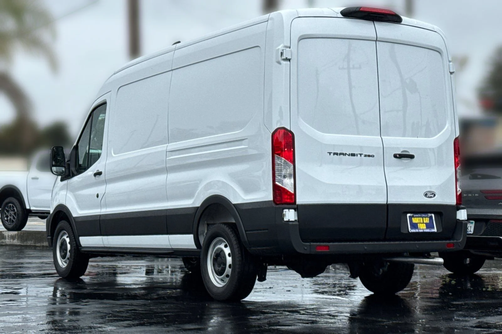 New 2026 Oxford White Ford Cargo Van image 6
