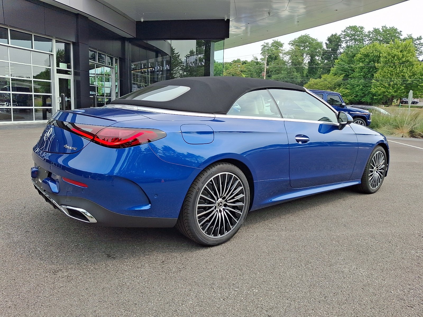 New 2027 Starling Blue Metallic Mercedes-Benz CLE 300 image 28