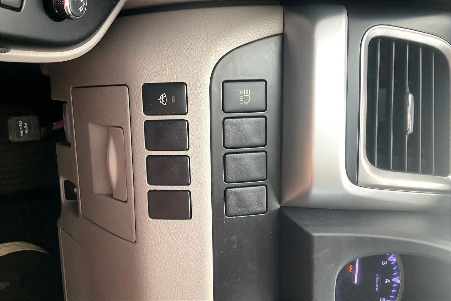 Used 2018 Celestial Silver Metallic Toyota LE image 33