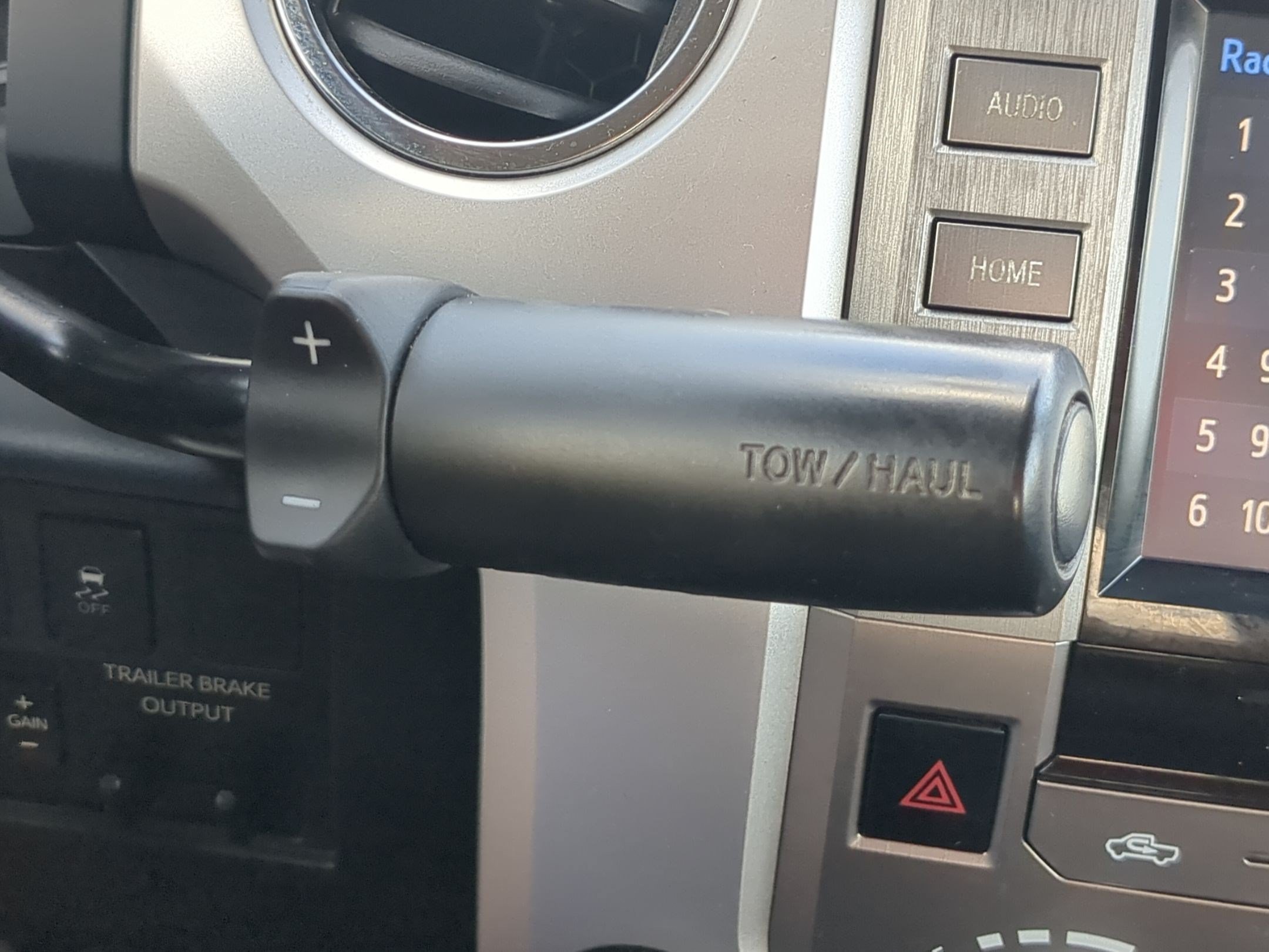 2018 Toyota Tundra SR5 - Photo 23