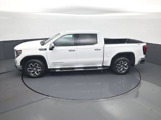 2023 GMC Sierra 1500 SLT - Photo 20