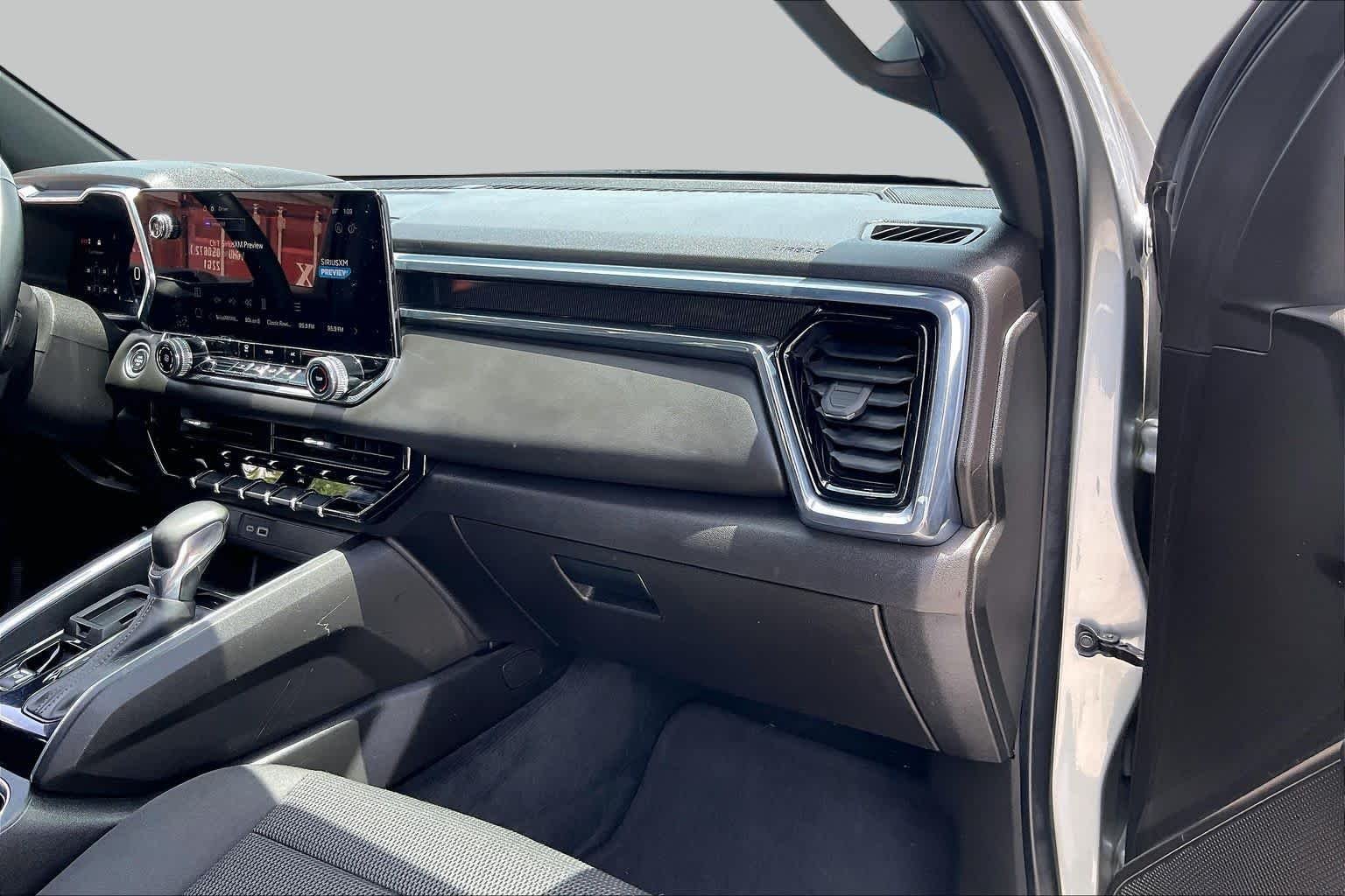 Used 2024 Sterling Metallic GMC Elevation image 18