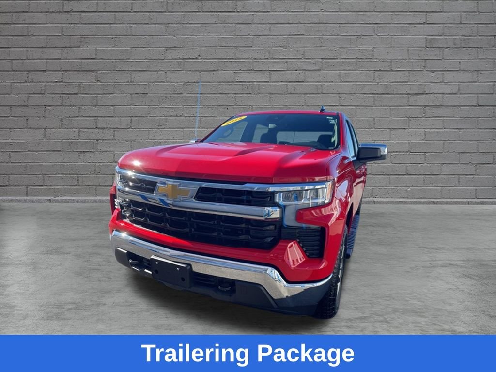 Used 2025 Red Chevrolet LT image 4