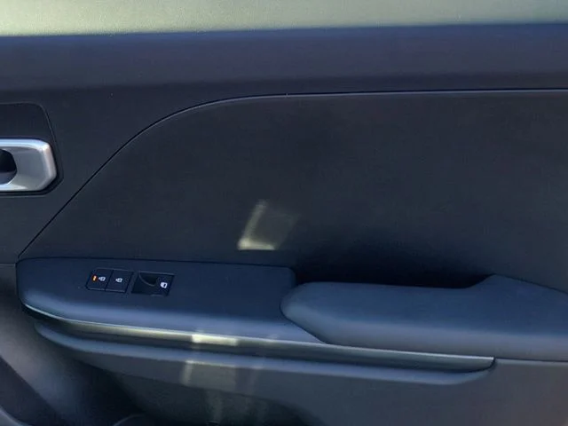 New 2026 Interstellar Gray Kia LXS image 31