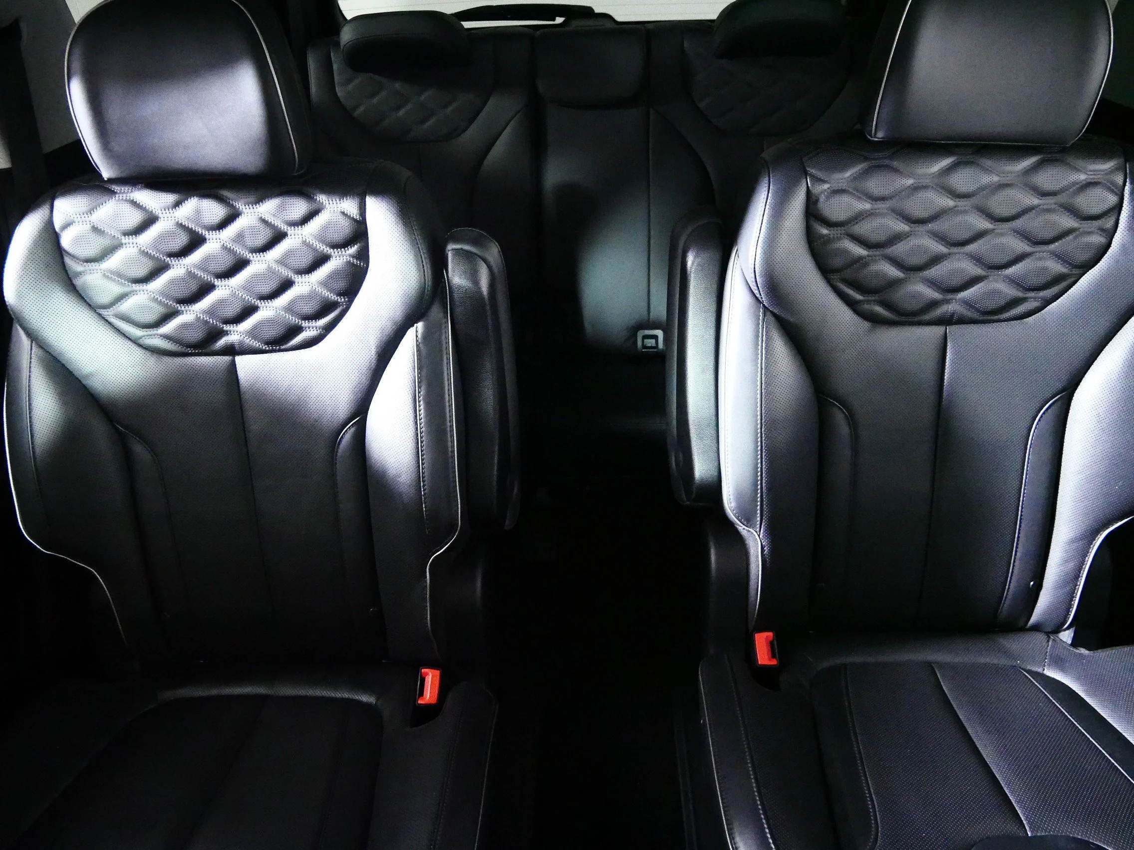 2022 Hyundai Palisade Limited - Photo 13