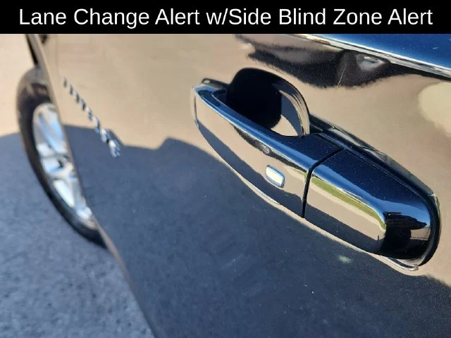Used 2018 Black Chevrolet LT image 19