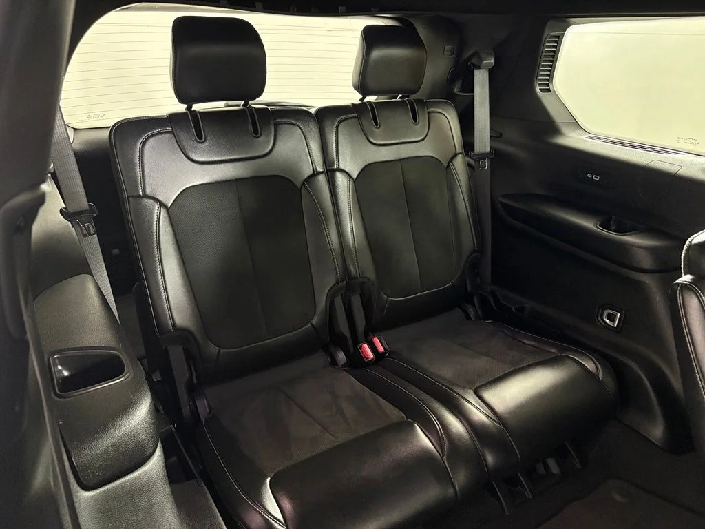 Used 2022 Bright White Clearcoat Jeep Altitude image 37