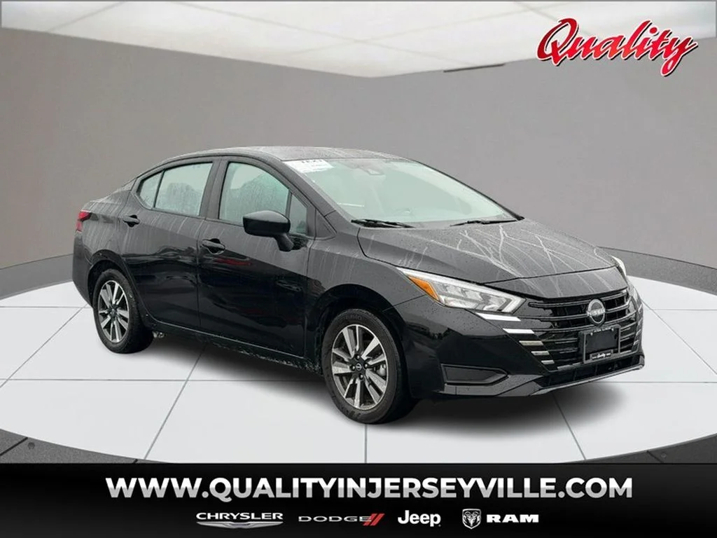 2025 Nissan Versa Sedan SV