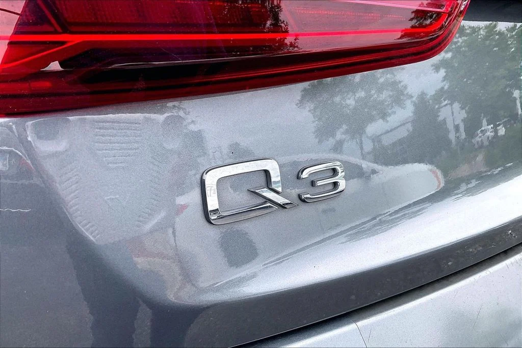 Used 2016 Gray Audi 2.0T Prestige image 35