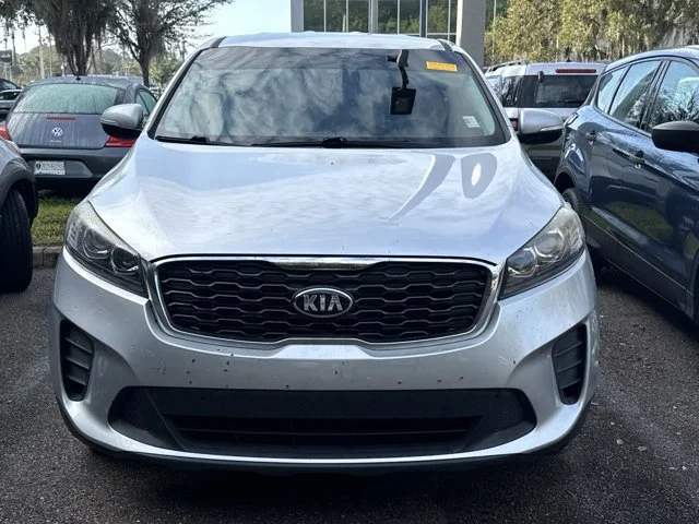 Used 2019 Silver Kia LX image 2