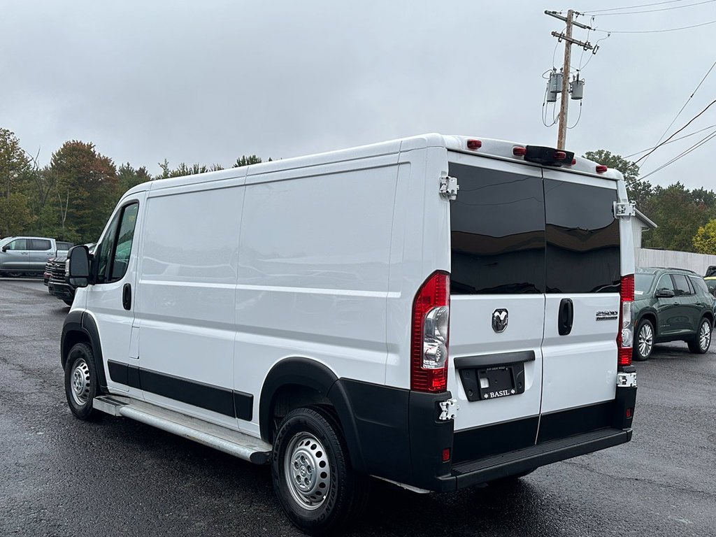 Used 2025 White Ram Base image 13