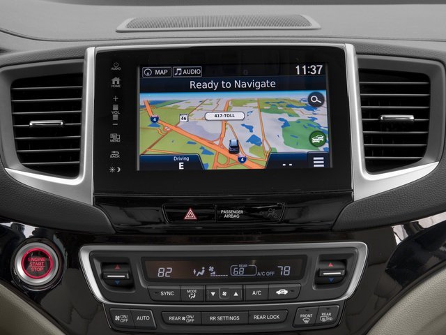 Used 2017 Silver Honda Touring image 17