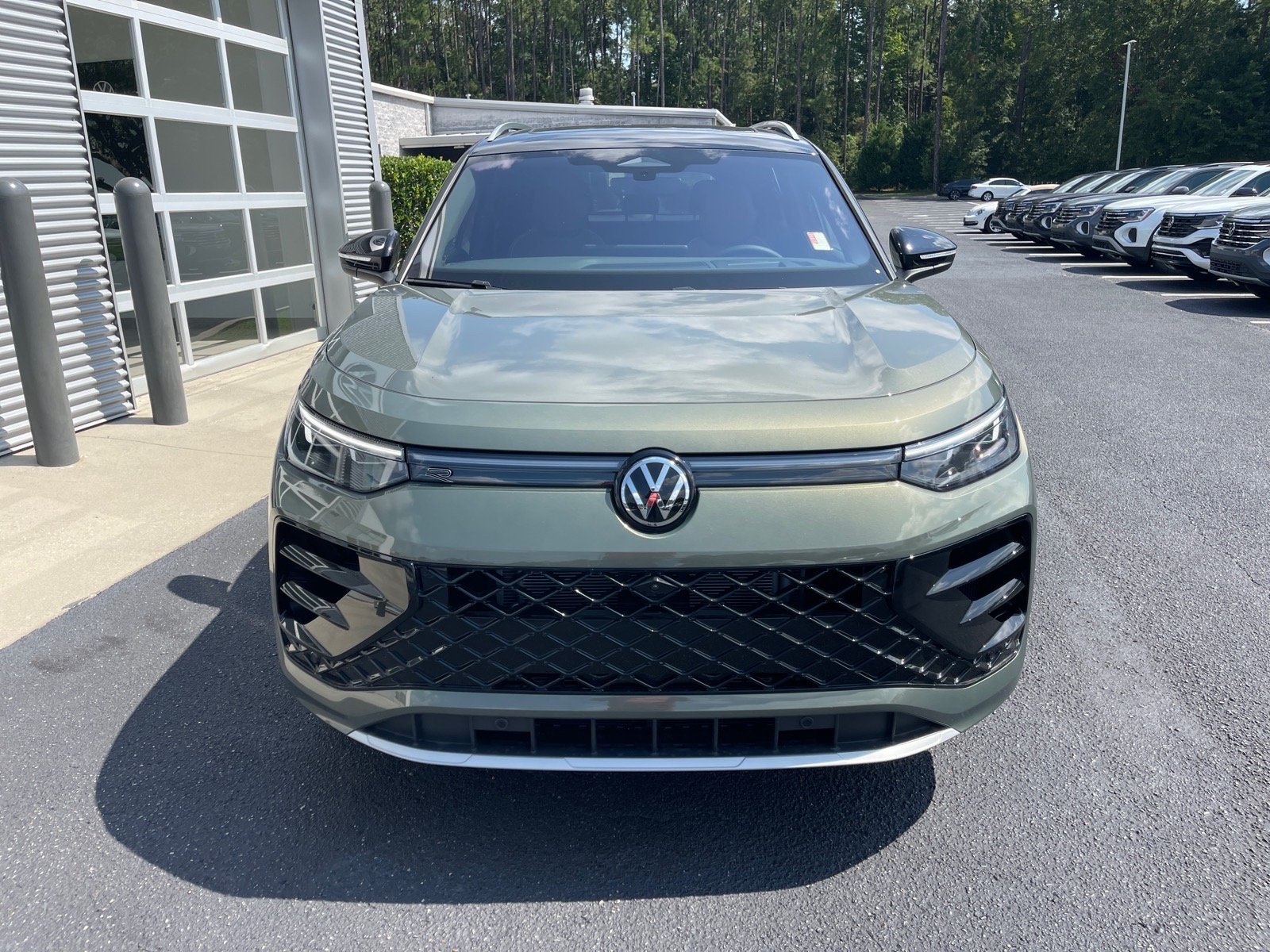 New 2026 Avocado Green W/ Deep Black Roof Volkswagen SEL R-Line Turbo 4Motion image 2