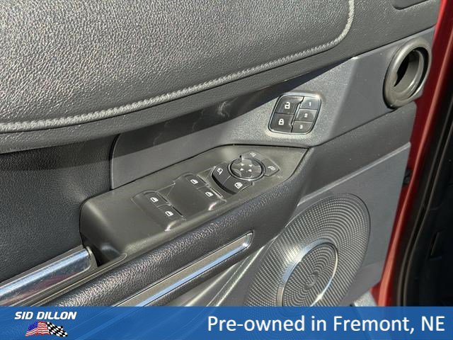 Used 2019 Ruby Red Metallic Tinted Clearcoat Ford XLT image 17