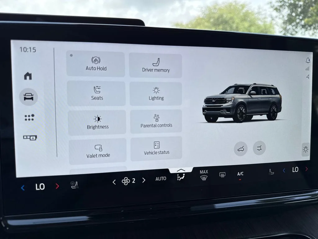 New 2026 Gray Ford Platinum image 31