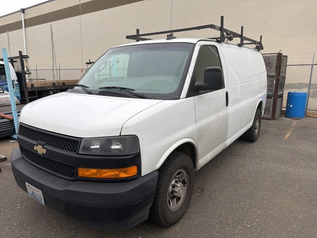 2019 Chevrolet Express 3500 Work Van HD's photo