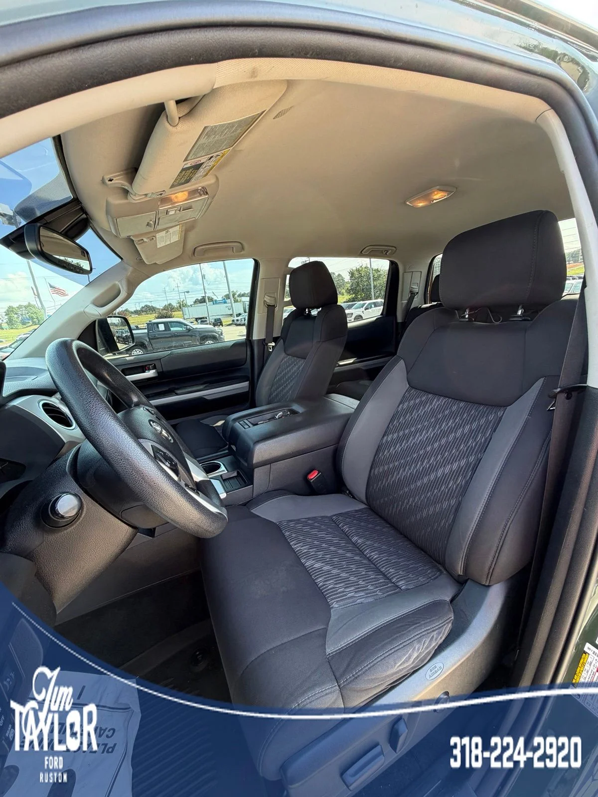 Used 2021 Green Toyota SR5 image 8