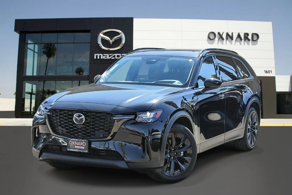 2026 Mazda CX-90 PHEV Premium Package's photo