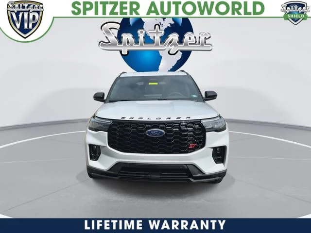 New 2026 Space White Metallic Ford ST image 3