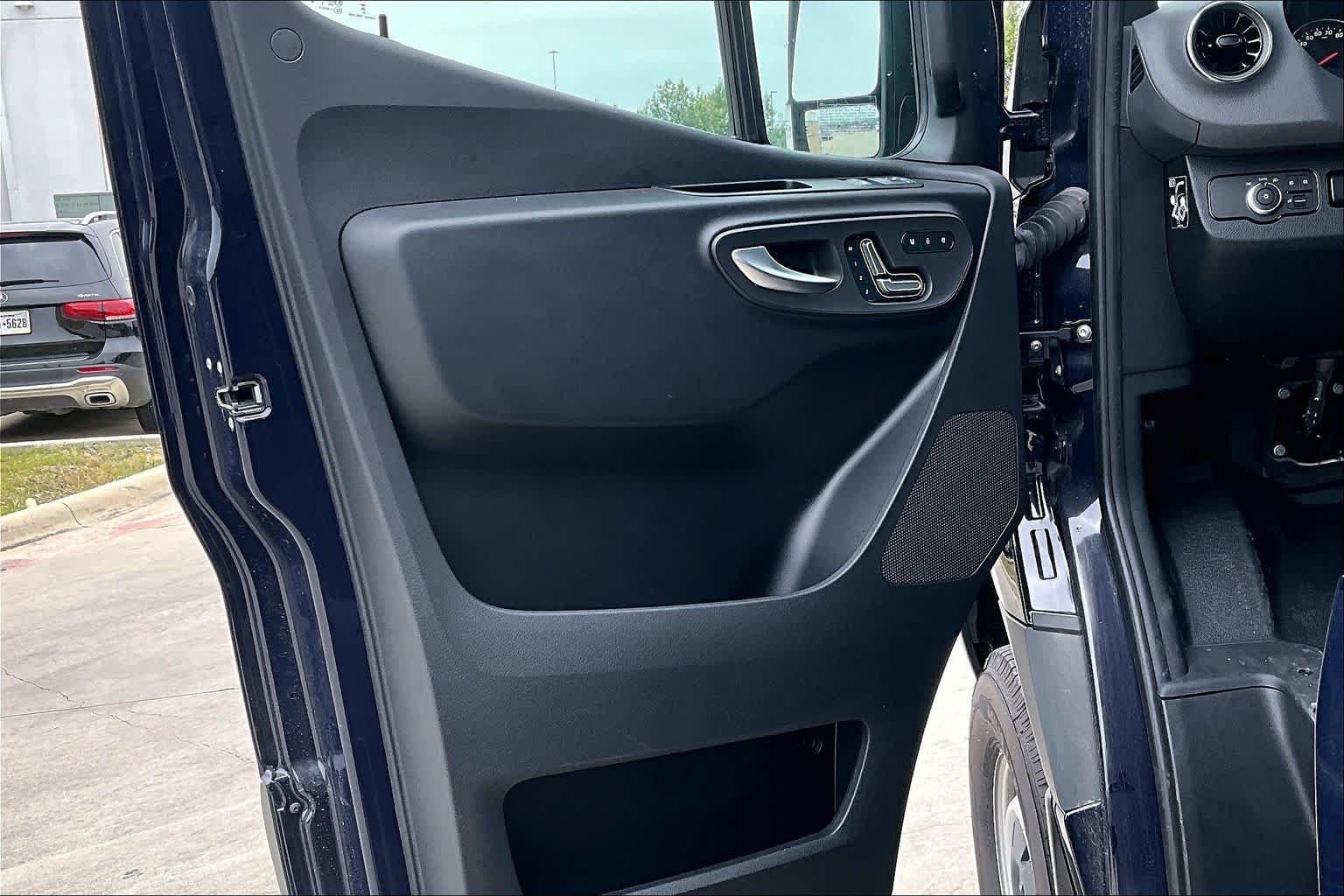 2025 Mercedes-Benz Sprinter Cargo Van Base - Photo 15