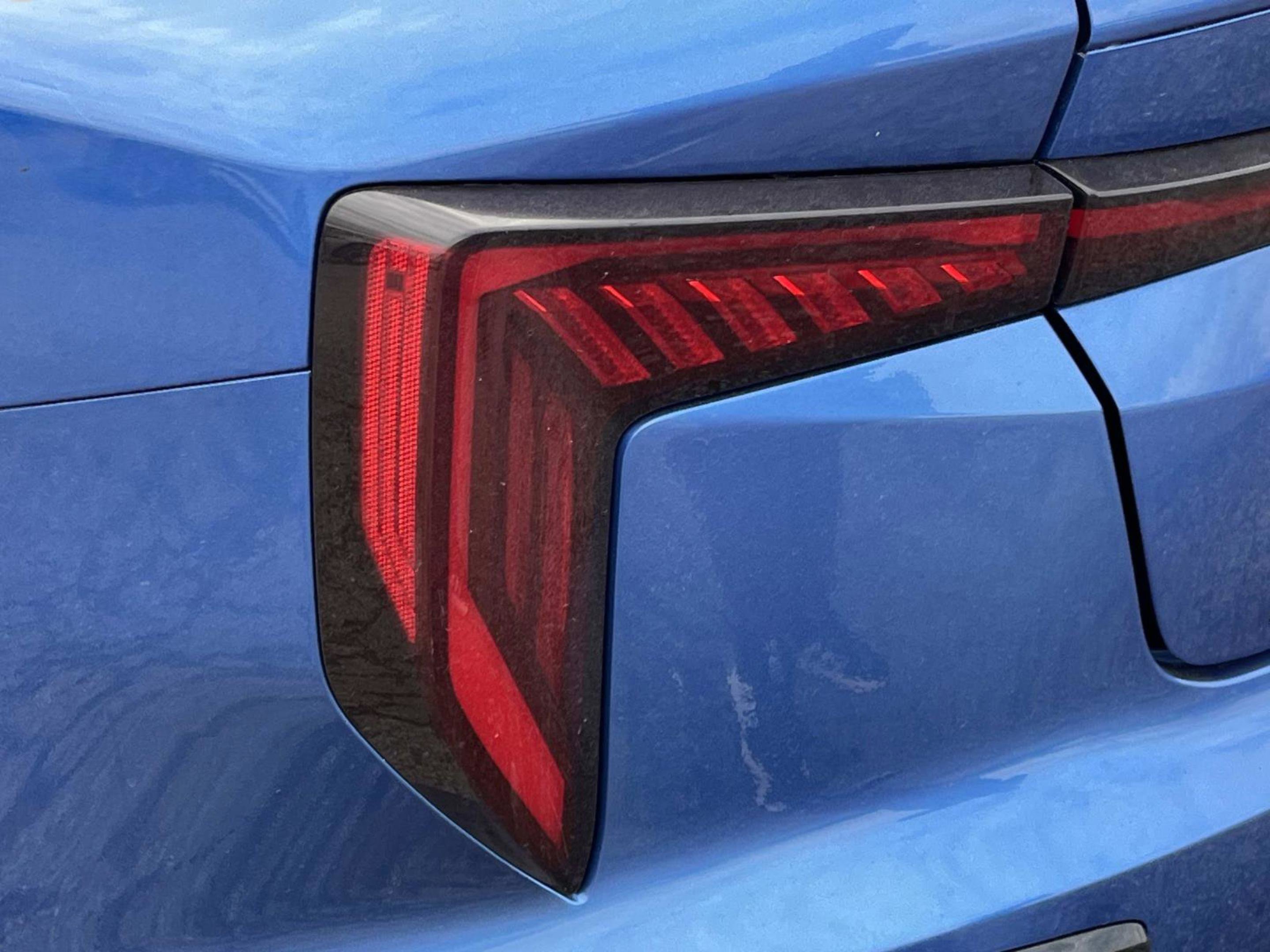 New 2025 Wave Blue Kia GT-Line Turbo image 10