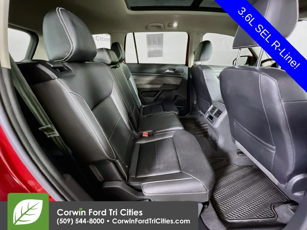 Used 2021 Aurora Red Metallic Volkswagen 3.6L V6 SEL R-Line image 16