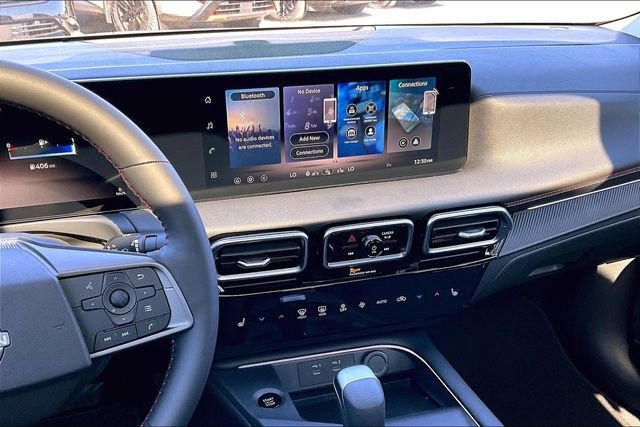 New 2026 Nissan Sentra SR 4D Sedan