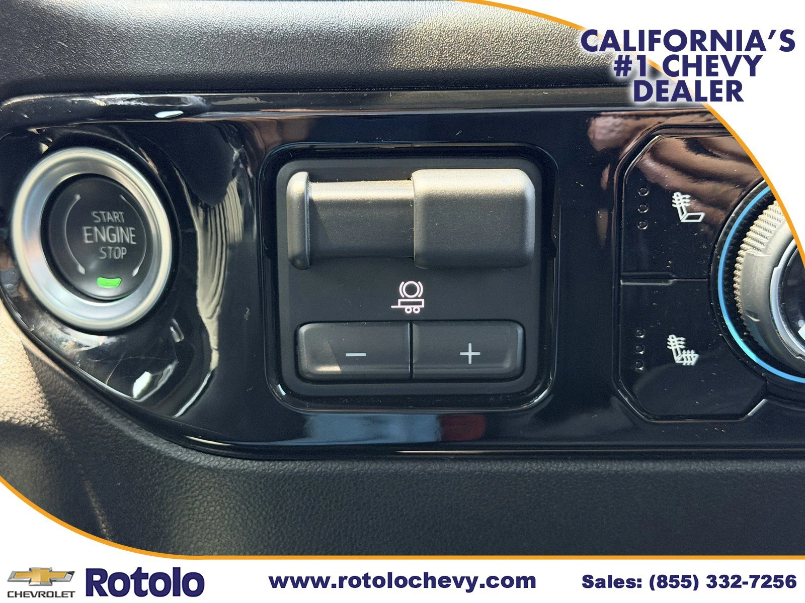 Used 2025 Summit White Chevrolet LT image 20