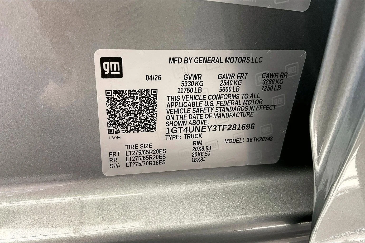 New 2026 Sterling Metallic GMC SLT image 20