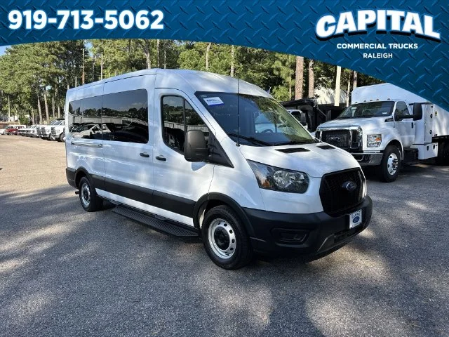 Used 2024 White Ford XL image 2