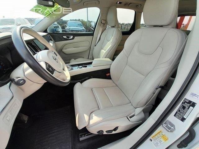 Used 2021 Crystal White Metallic Volvo Inscription image 41