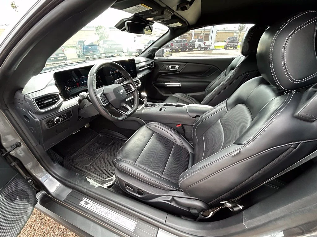 Used 2025 Gray Ford GT Premium image 12