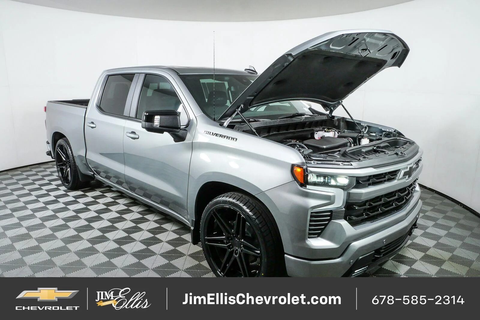 New 2026 Sterling Gray Metallic Chevrolet RST image 35