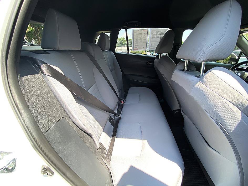 Used 2023 Wind Chill Pearl Toyota Hybrid SE image 19