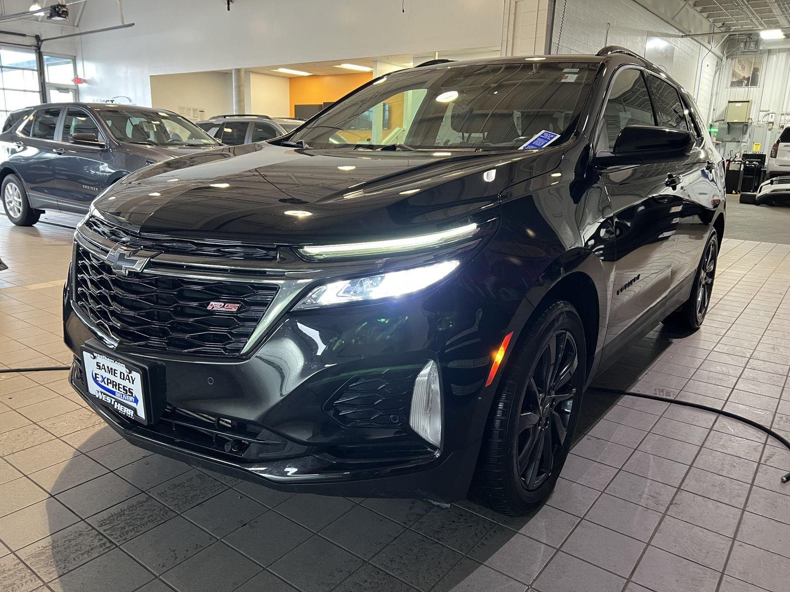 Used 2022 Mosaic Black Metallic Chevrolet RS image 4