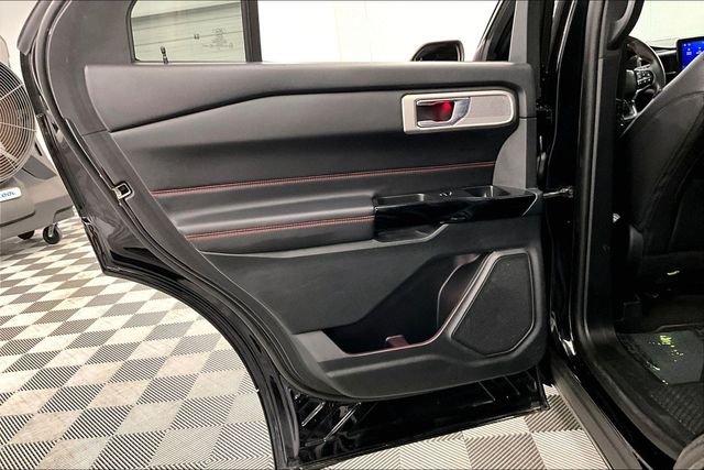 2023 Ford Explorer ST-LINE - Photo 23